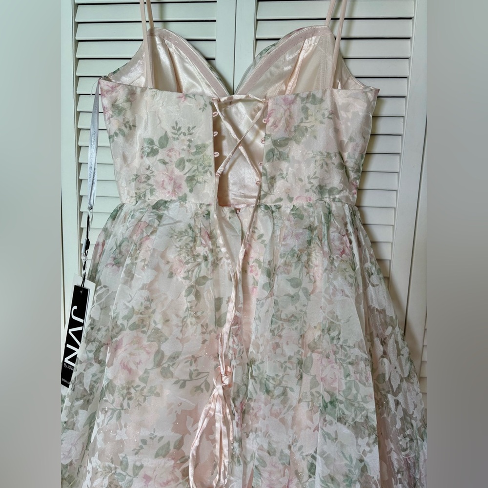 NWT Jovani Light Pink Floral A Line 37531 Gown 12 - Picture 9 of 13